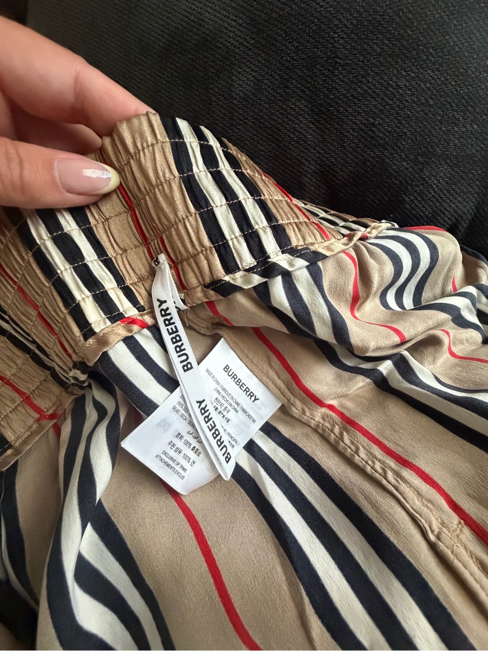 Burberry Tan Striped High-Waist Women’s Shorts - Picture 3 of 4